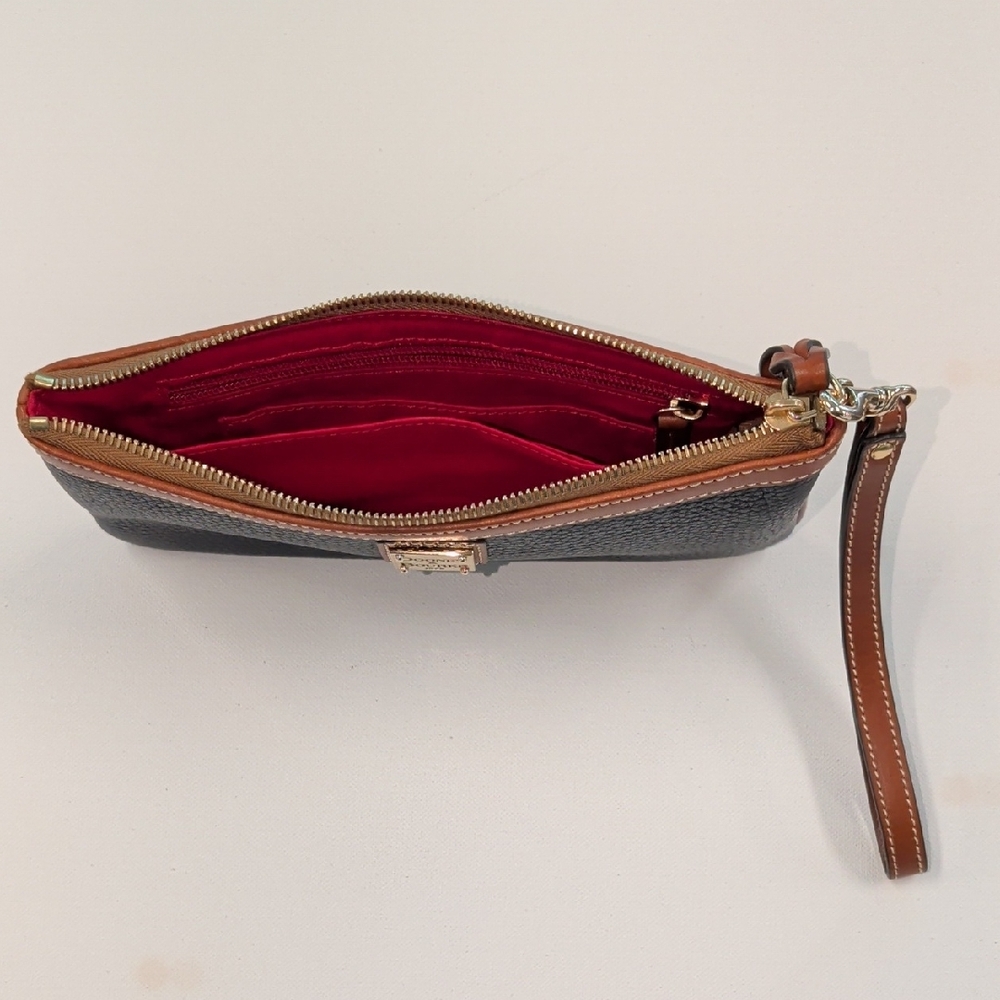 Dooney & Bourke Pebble Grain Large Slim Wristlet - Picture 3 of 8